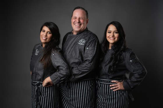 21 Nicole Babá, Luigi Puello y Lewanda Bello